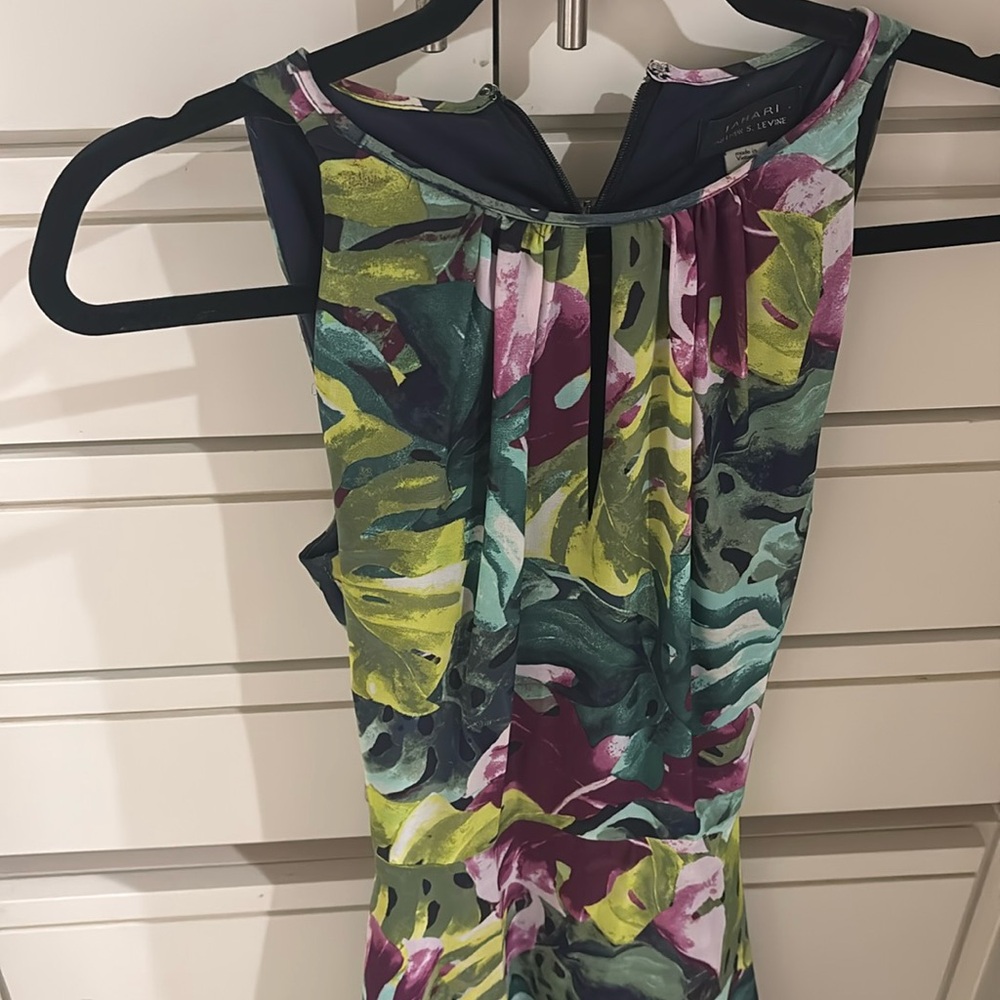 Tahari Floral Dress sz. 4